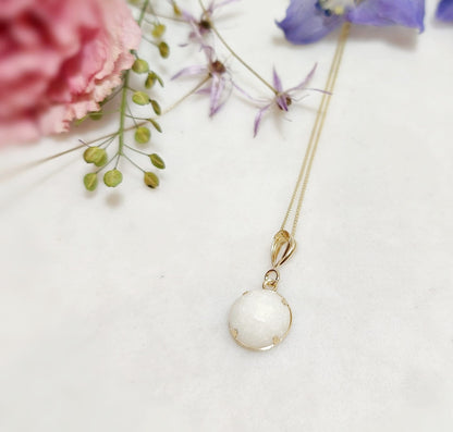 Breastmilk Jewellery UK – 9ct Gold Round Breastmilk Necklace