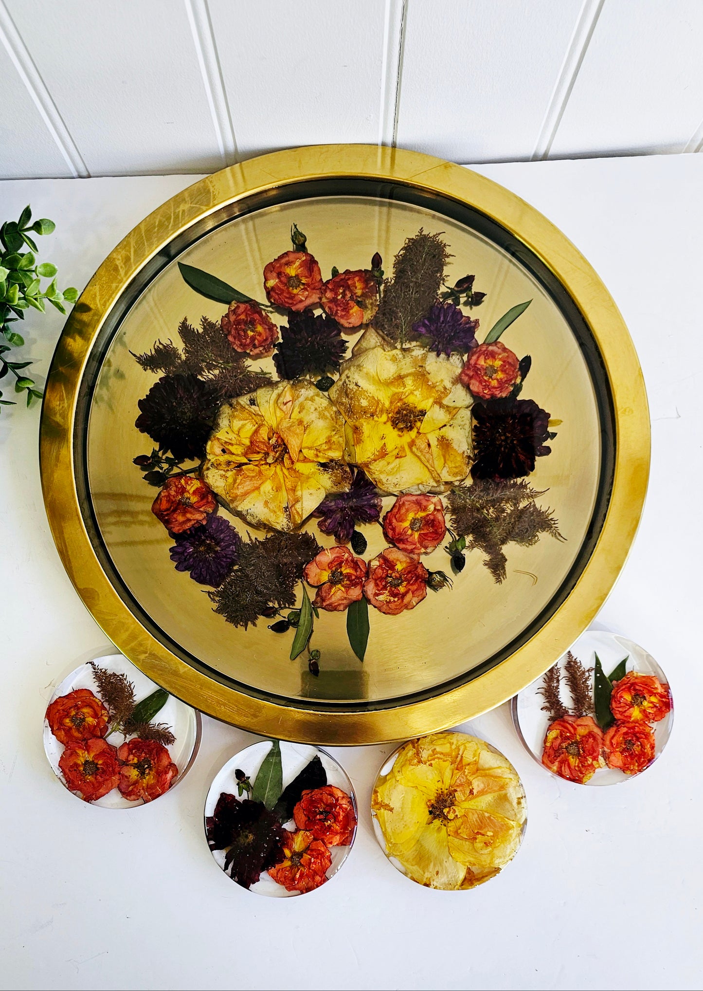 Luxury Gold Resin Flower Preservation Tray – Wedding & Memorial Keepsake UK