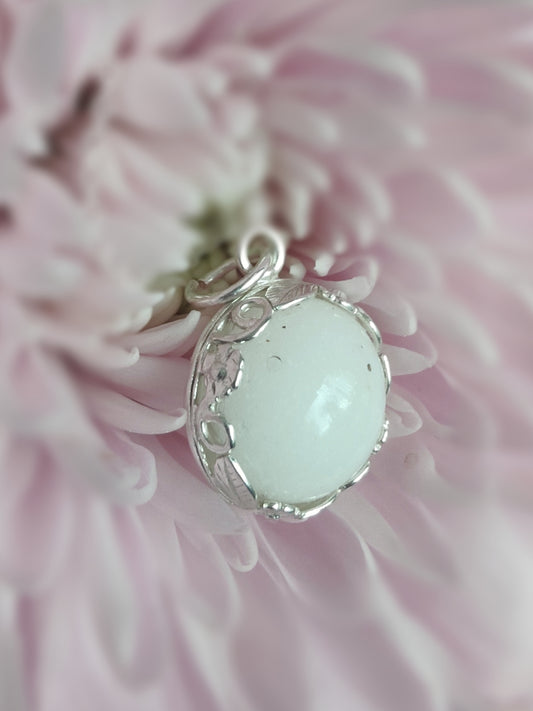 Breastmilk Jewellery UK – Flower Cup Sterling Silver Breastmilk Necklace New Mum Gift