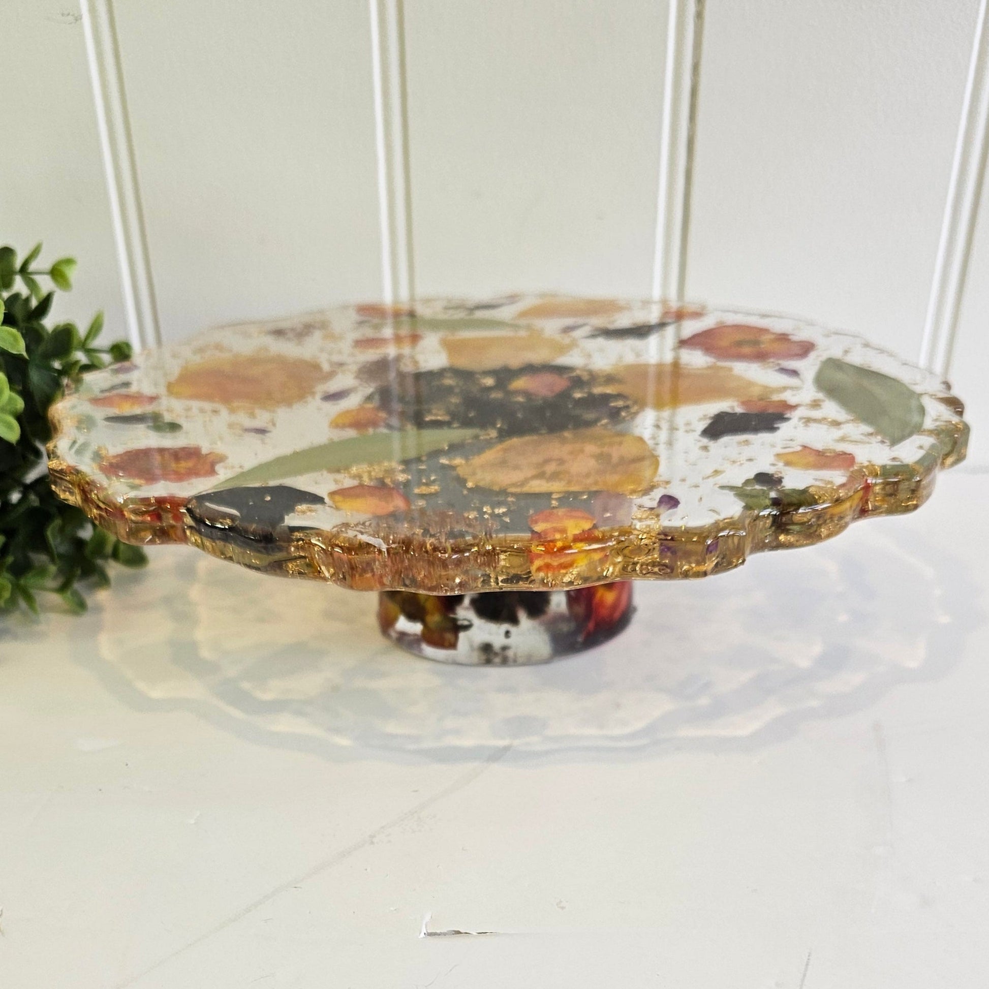 resin cake stand made with a wedding bouquet preserved 