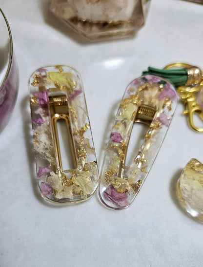 Bridal Floral Hair Accessories – Wedding Flower Preservation Hair Pieces UK