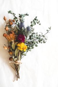 Read more about the article How Long Do Dried Flowers Last?