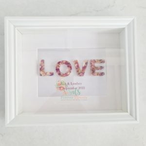 Small Love resin letters framed with quote